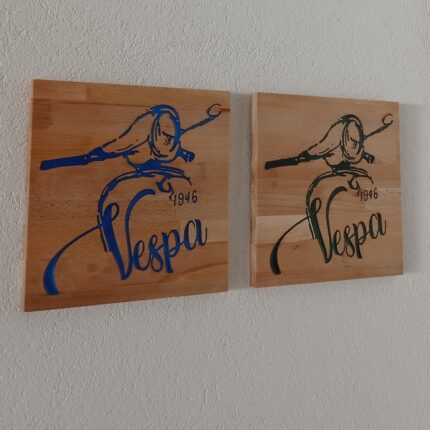 Vespa - quadro in legno resinato